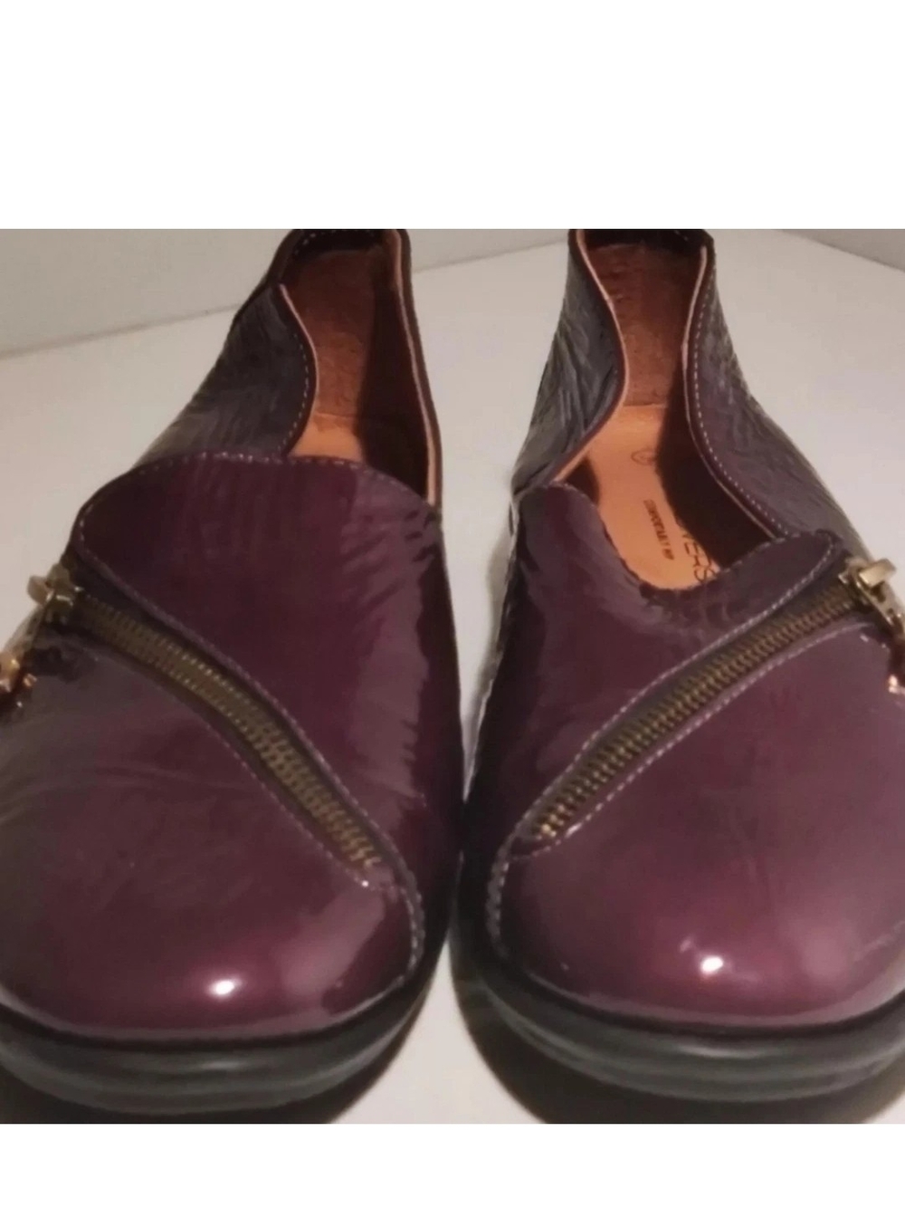 Unity IN Diversity Womens 9/40 Soft Patent Leather Brown Loafers New